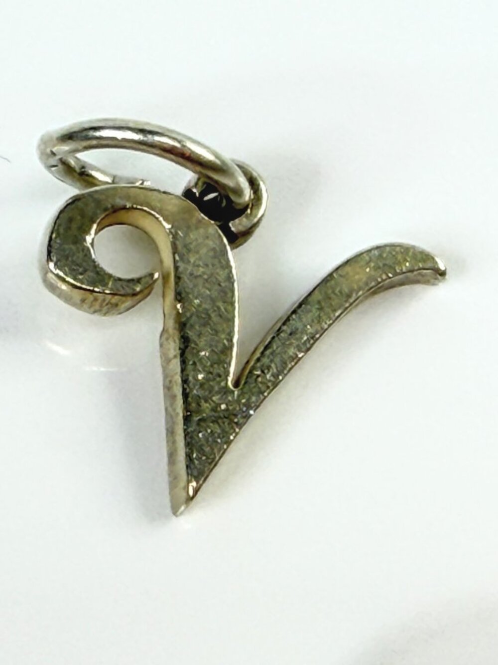 James Avery Sterling Silver Script Initial V Letter Charm Monogram JR2120